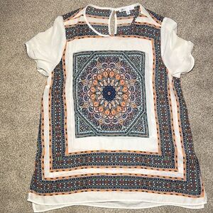 DR2 Women's Top with Geometric Print - White and Orange